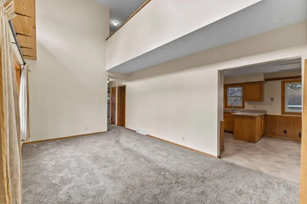 707 50 1/2 AVE NE, Minneapolis, MN 55421