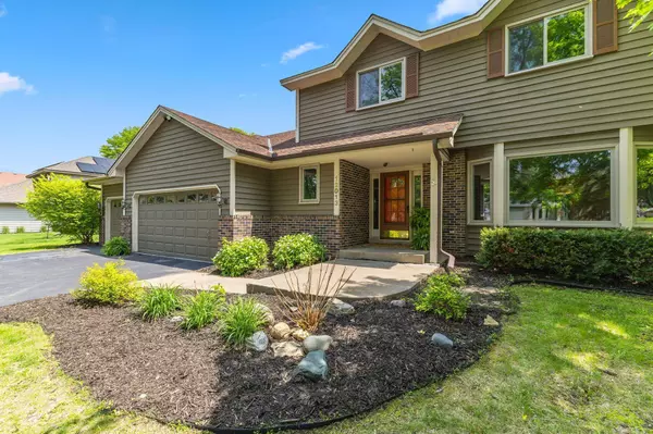 12013 Isanti ST NE, Blaine, MN 55449