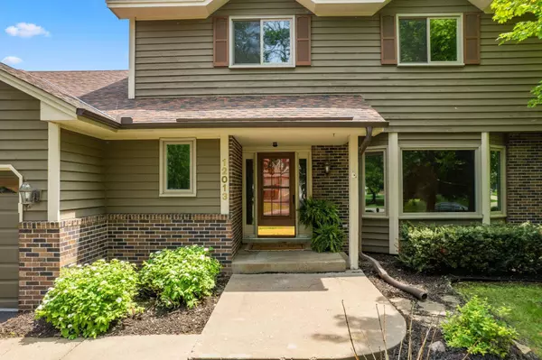 12013 Isanti ST NE, Blaine, MN 55449