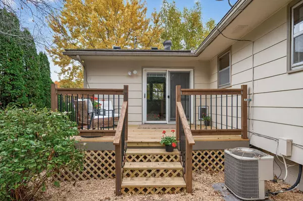 4027 10th AVE, Anoka, MN 55303