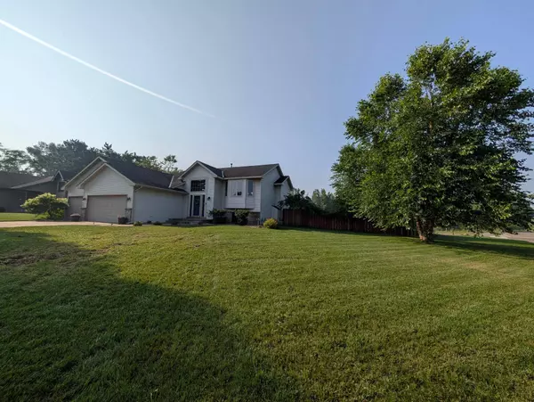 6700 153rd CT NW, Ramsey, MN 55303