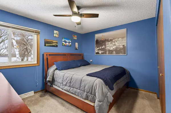 2538 140th LN NW, Andover, MN 55304