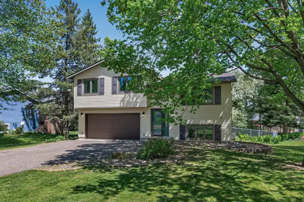 61 Quant CT S, Lakeland, MN 55043