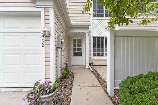 12256 Killdeer ST NW #1406, Coon Rapids, MN 55448