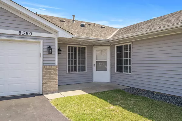 8569 Telford LN N, Brooklyn Park, MN 55443