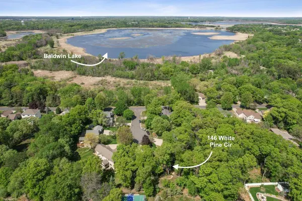 146 White Pine CIR, Lino Lakes, MN 55014