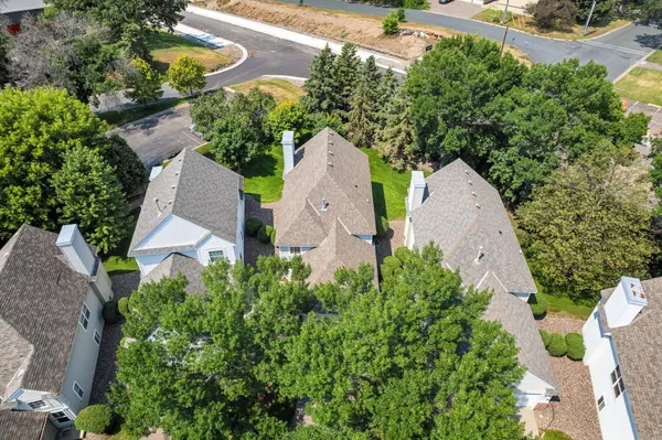 6420 Christenson LN NE, Fridley, MN 55432