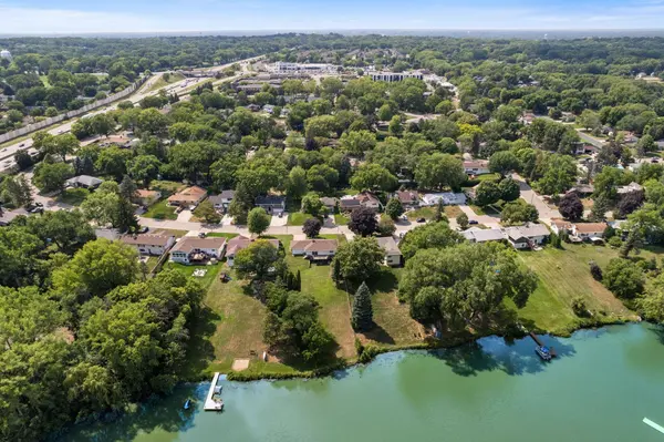 1115 Pike Lake DR, Saint Paul, MN 55112