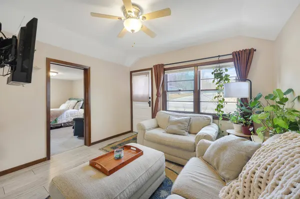 5946 Concord BLVD, Inver Grove Heights, MN 55076