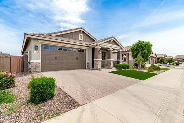 3474 W Dreamy Draw Drive, Queen Creek, AZ 85144