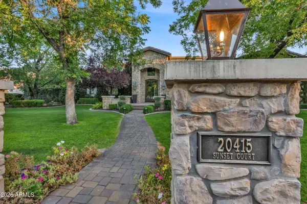 20415 E SUNSET Court, Queen Creek, AZ 85142