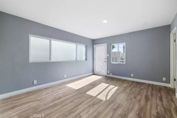 5709 E Beverly BLVD, East Los Angeles, CA 90022