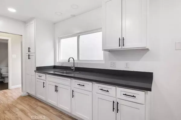 5709 E Beverly BLVD, East Los Angeles, CA 90022