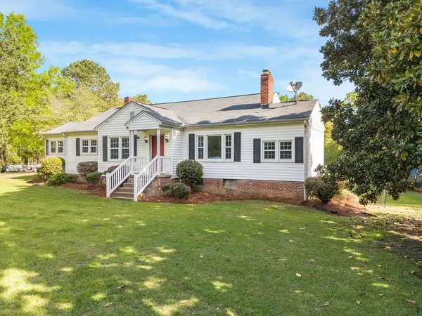 2014 Cherokee RD, Williamston, SC 29697