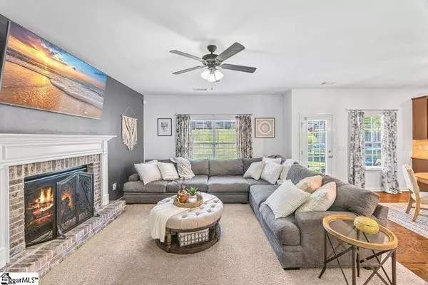 522 W Saddletree Drive, Woodruff, SC 29388