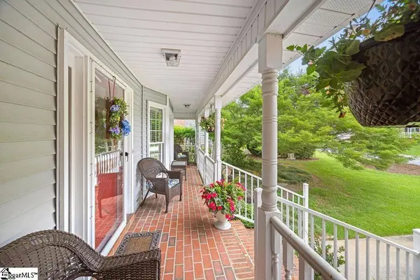 3 Staten Lane, Taylors, SC 29687