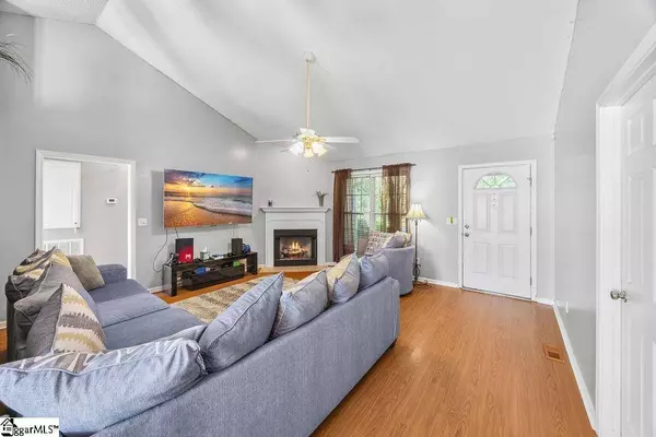 353 Old John Dodd Road, Boiling Springs, SC 29316