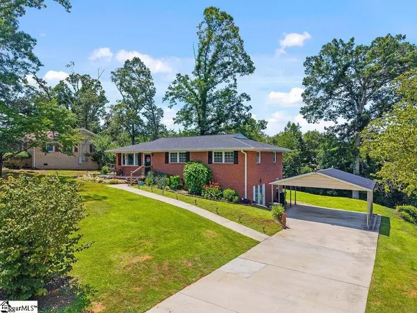 16 County Cork Drive, Greenville, SC 29617