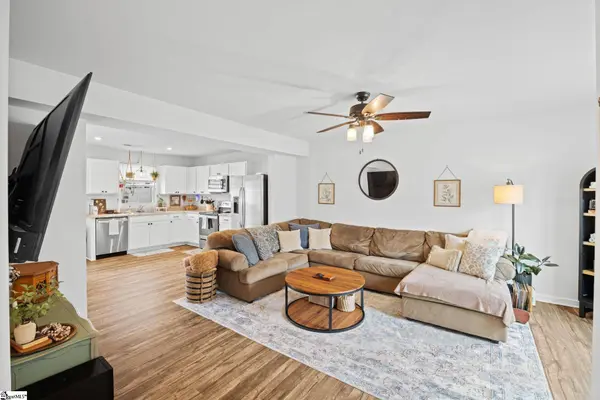 534 Hampton Townes Drive, Greenville, SC 29617