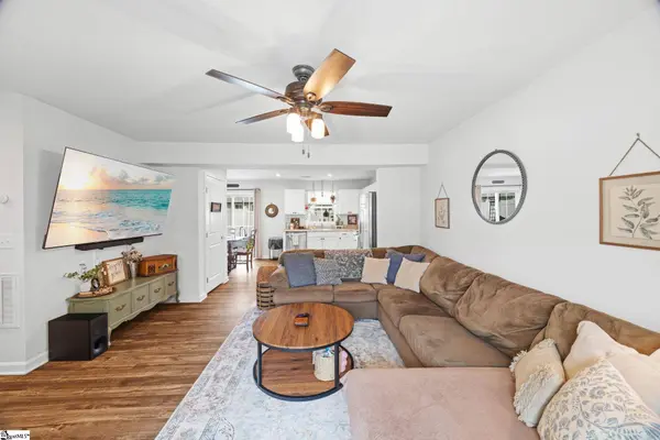 534 Hampton Townes Drive, Greenville, SC 29617