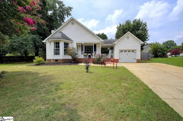 9 Fieldcrest Court, Simpsonville, SC 29681