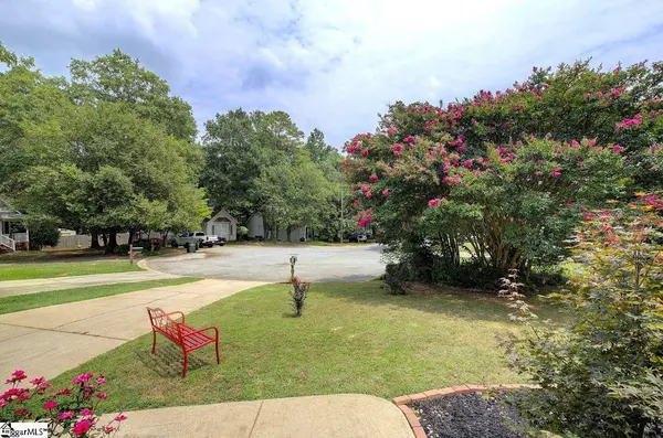 9 Fieldcrest Court, Simpsonville, SC 29681