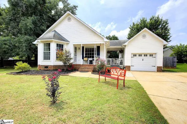 9 Fieldcrest Court
