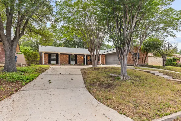 371 Pike Rd, San Antonio, TX 78209-3116