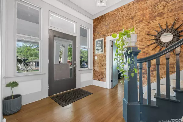 248 Post, San Antonio, TX 78215