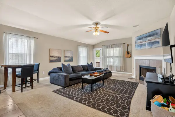 25631 Spirea, San Antonio, TX 78261