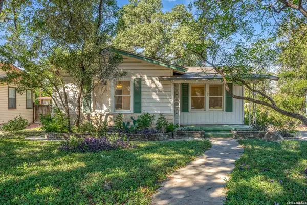 165 W MANDALAY DR, San Antonio, TX 78212