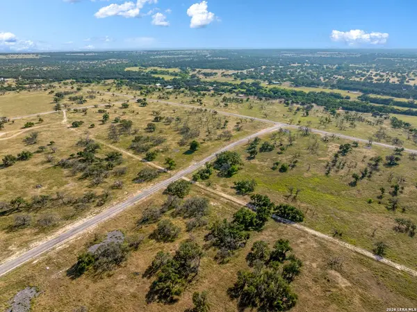 153 Fallow Dr, Harper, TX 78631
