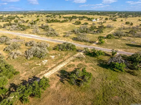 153 Fallow Dr, Harper, TX 78631