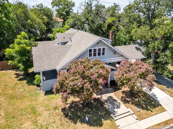 248 Post Ave, San Antonio, TX 78215-1038