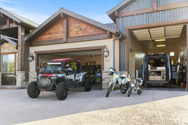 The Perfect Wasatch Back Basecamp: A Fully Furnished Retreat Near Park City