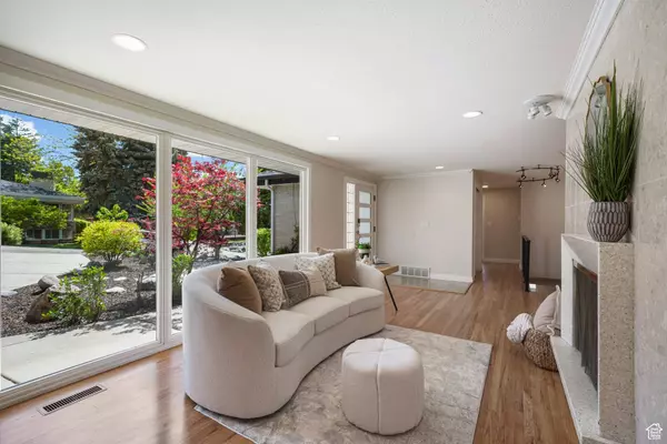 3501 E LOREN VON DR, Millcreek, UT 84124