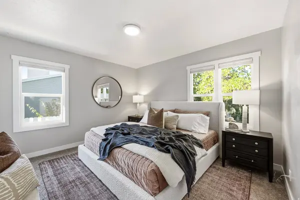 2136 S 2300 E, Salt Lake City, UT 84109