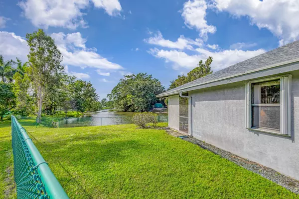 224 Infanta CT, Royal Palm Beach, FL 33411