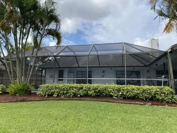 191 Parkwood DR, Royal Palm Beach, FL 33411