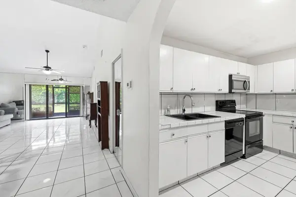 120 Sunshine BLVD, Royal Palm Beach, FL 33411