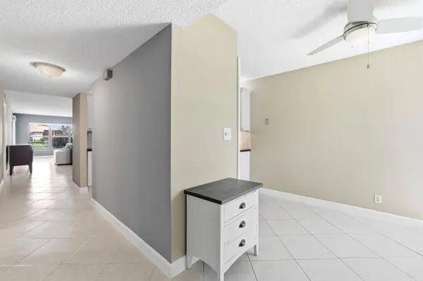 5710 Princess Palm CT #B, Delray Beach, FL 33484