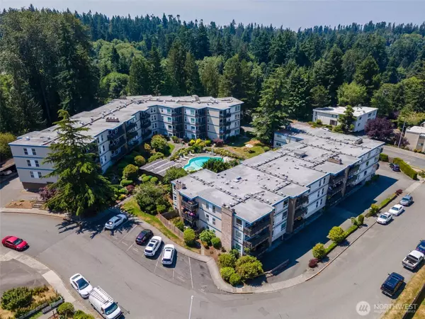 550 Elm WAY #408, Edmonds, WA 98020
