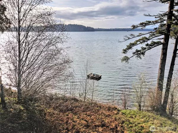 222 SE Sells DR, Shelton, WA 98584