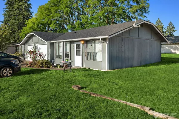 14005 - 14007 11th Ave Ct S, Tacoma, WA 98444