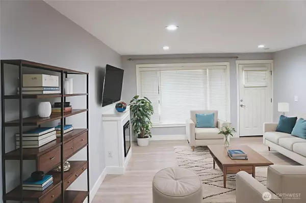 21305 48th Ave W #B110, Mountlake Terrace, WA 98043