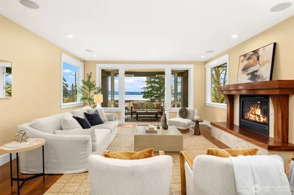 1610 10th ST W, Kirkland, WA 98033