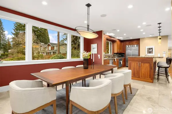 1610 10th ST W, Kirkland, WA 98033