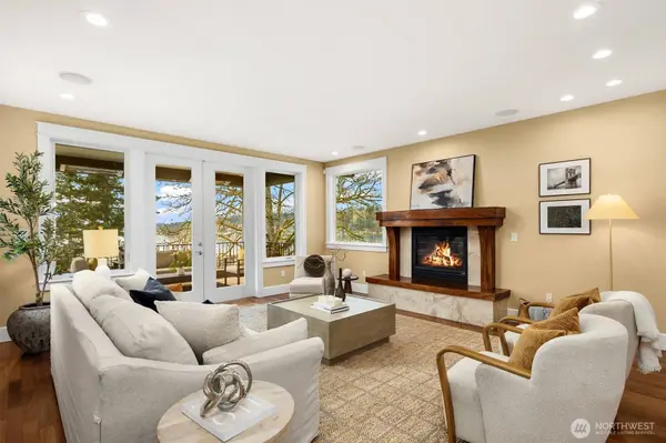 1610 10th ST W, Kirkland, WA 98033