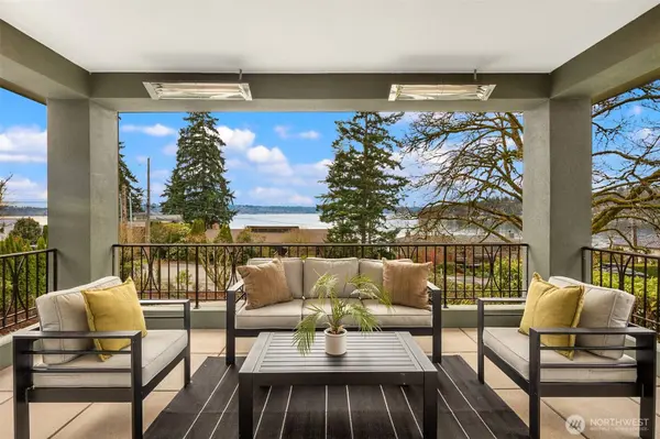 1610 10th ST W, Kirkland, WA 98033