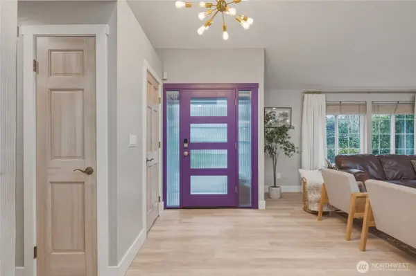 2823 182nd AVE NE, Redmond, WA 98052